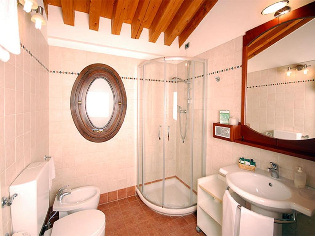 Dolcemela Hotel Ferrara Bilik gambar