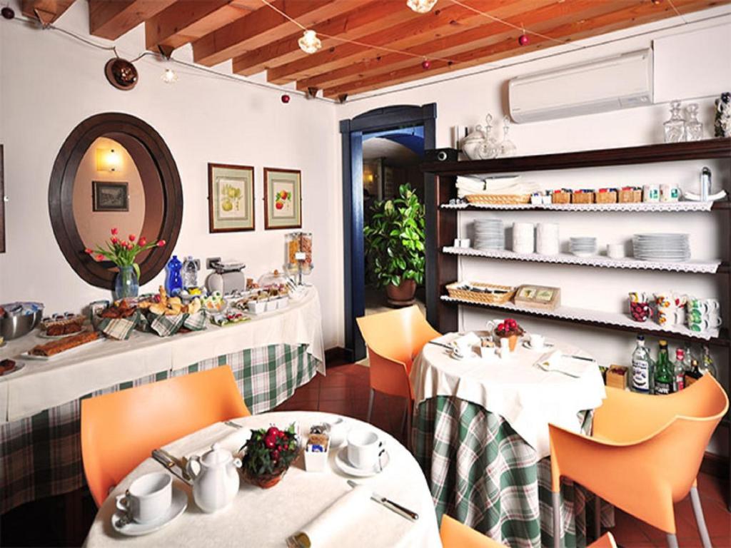 Dolcemela Hotel Ferrara Luaran gambar